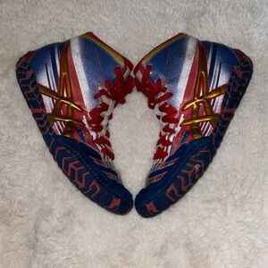 Sz8.5 Limited Edition “Lightning Strike” Aggressor 2 Wrestling Shoes (2015)
